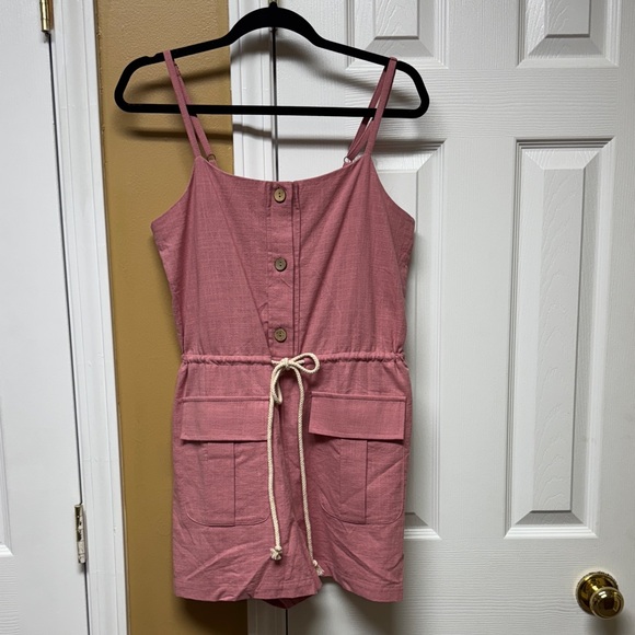 Pink Button-Front Romper with Pockets - Picture 2 of 4